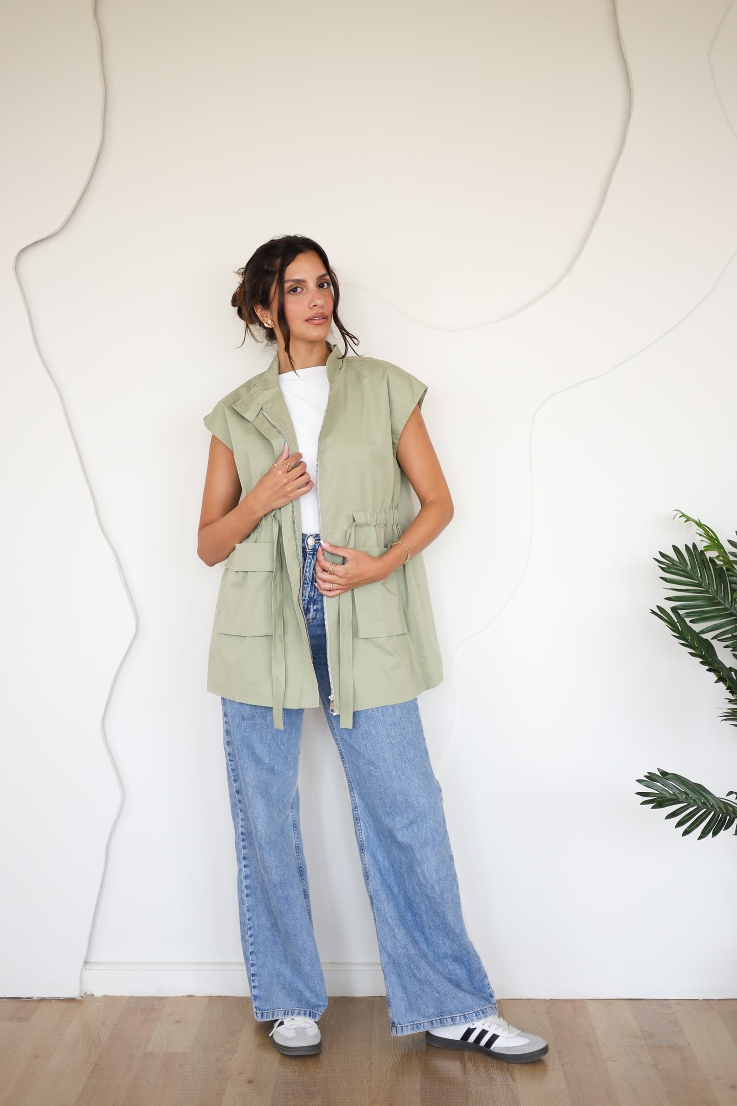 Pocket Vest - OLIVE