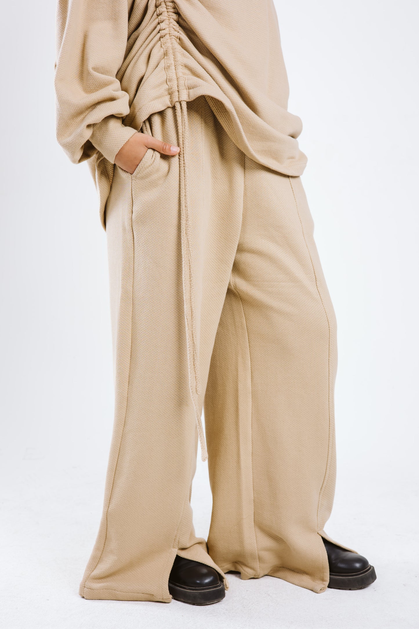 Comfy Curved Set - Dark Beige