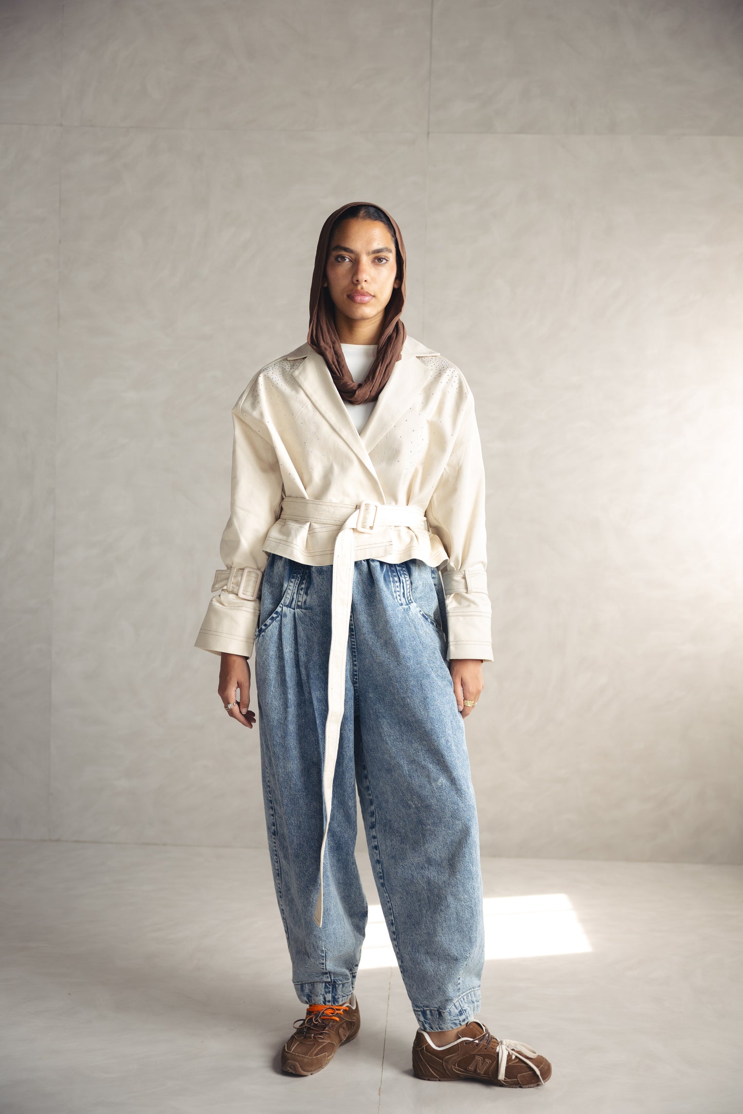 Studdes Cropped Jacket - BEIGE