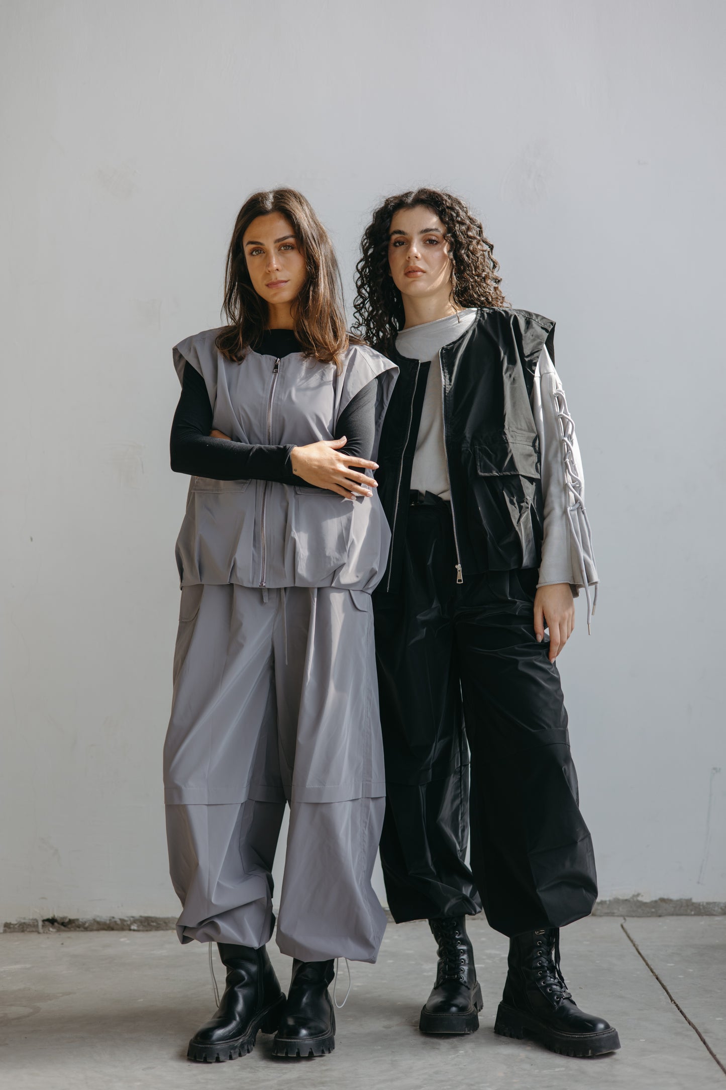 The Parachut Vest - Black