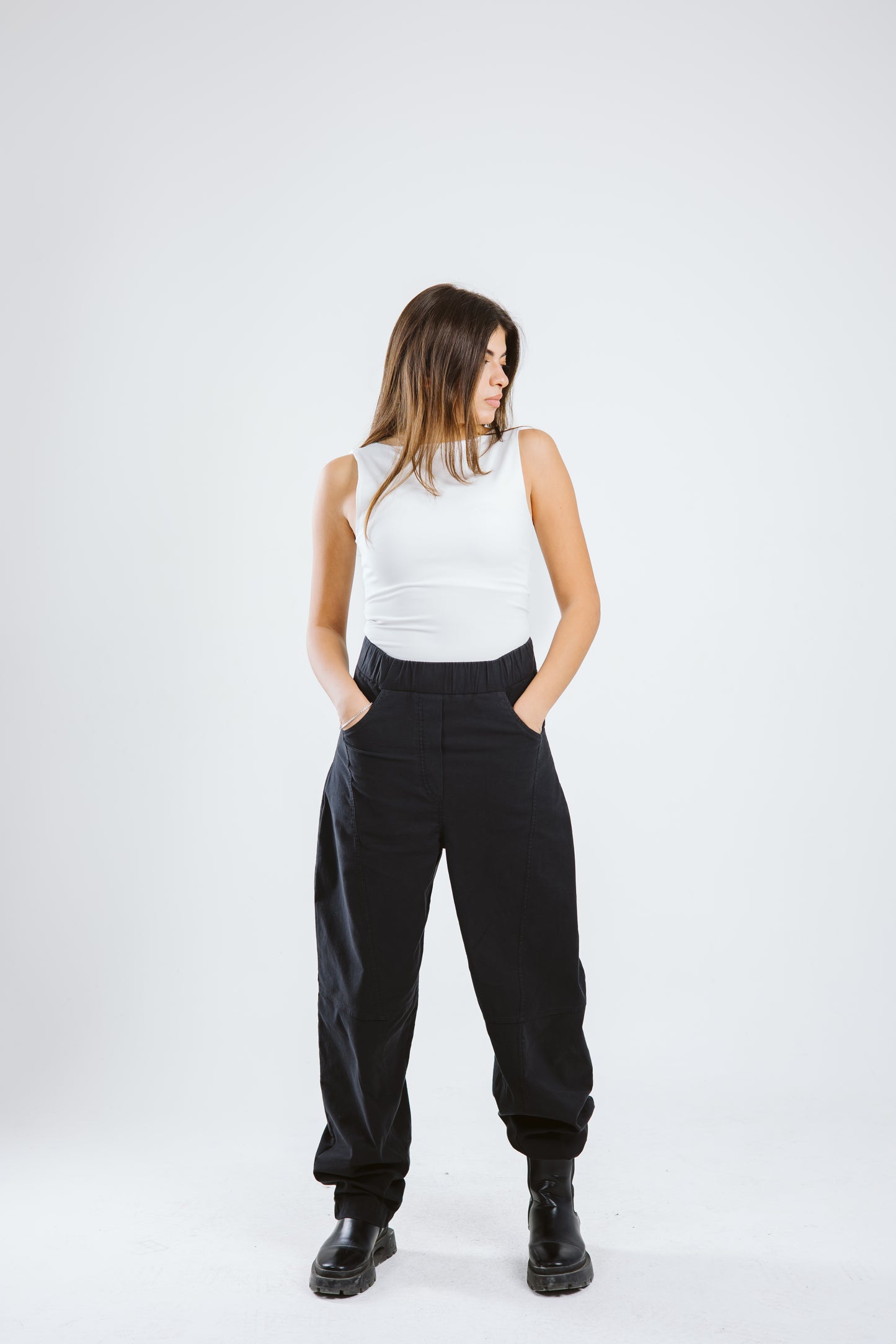 Autumn momfit PANTS - Black