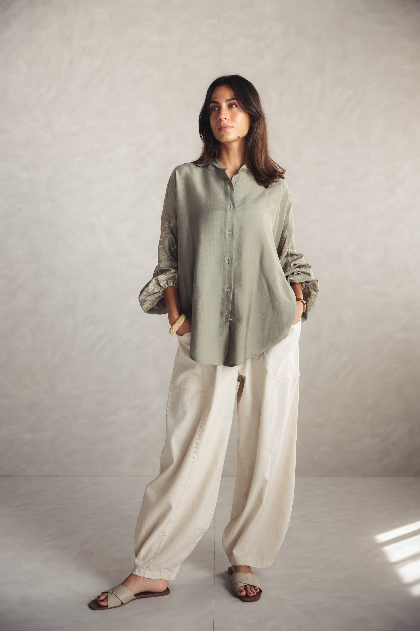 Tree Sleeves Linen shirt - Olive