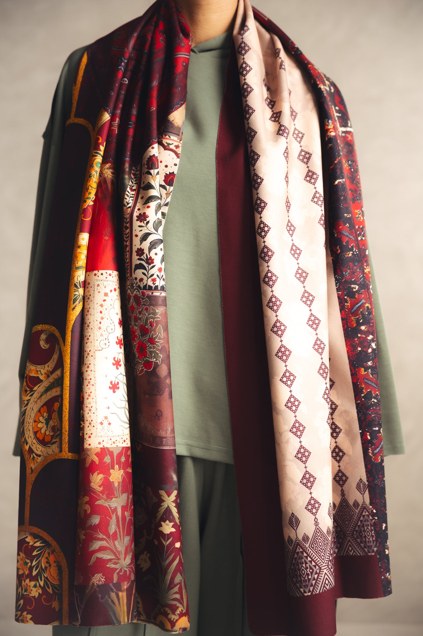 LAYALI SCARF