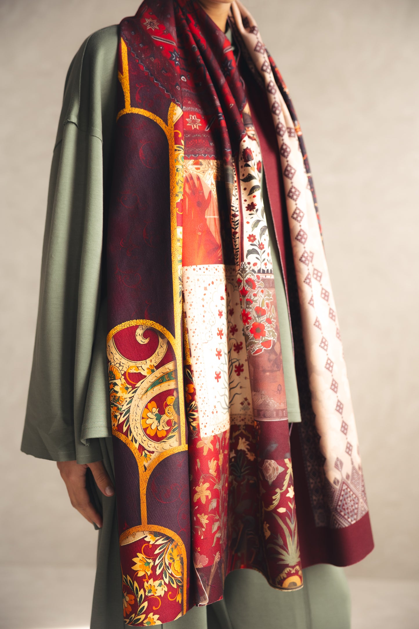 LAYALI SCARF