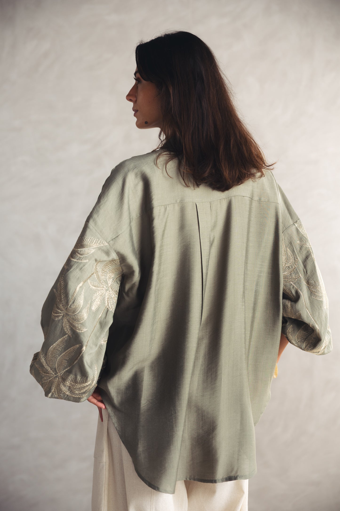 Tree Sleeves Linen shirt - Olive