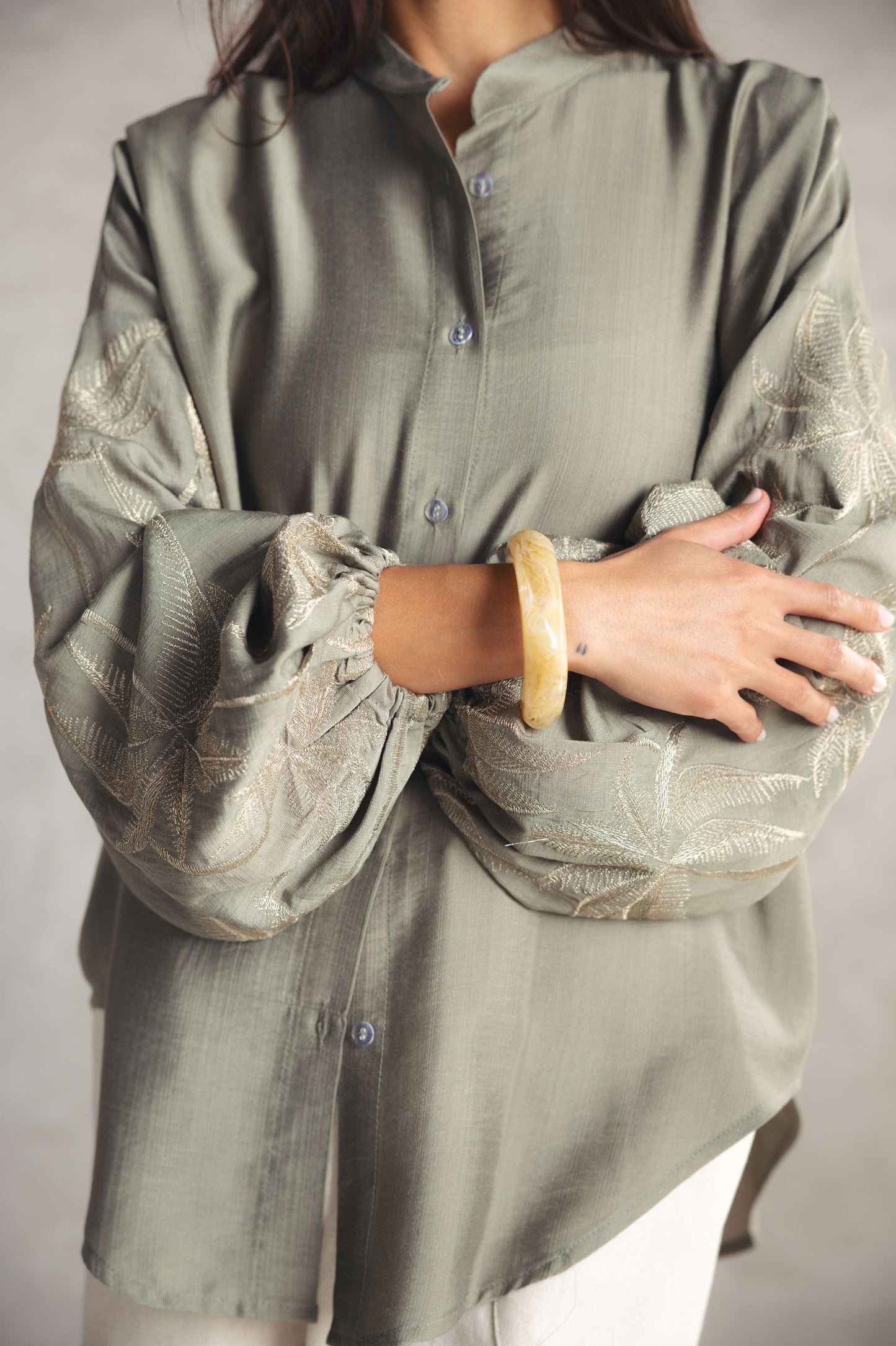Tree Sleeves Linen shirt - Olive