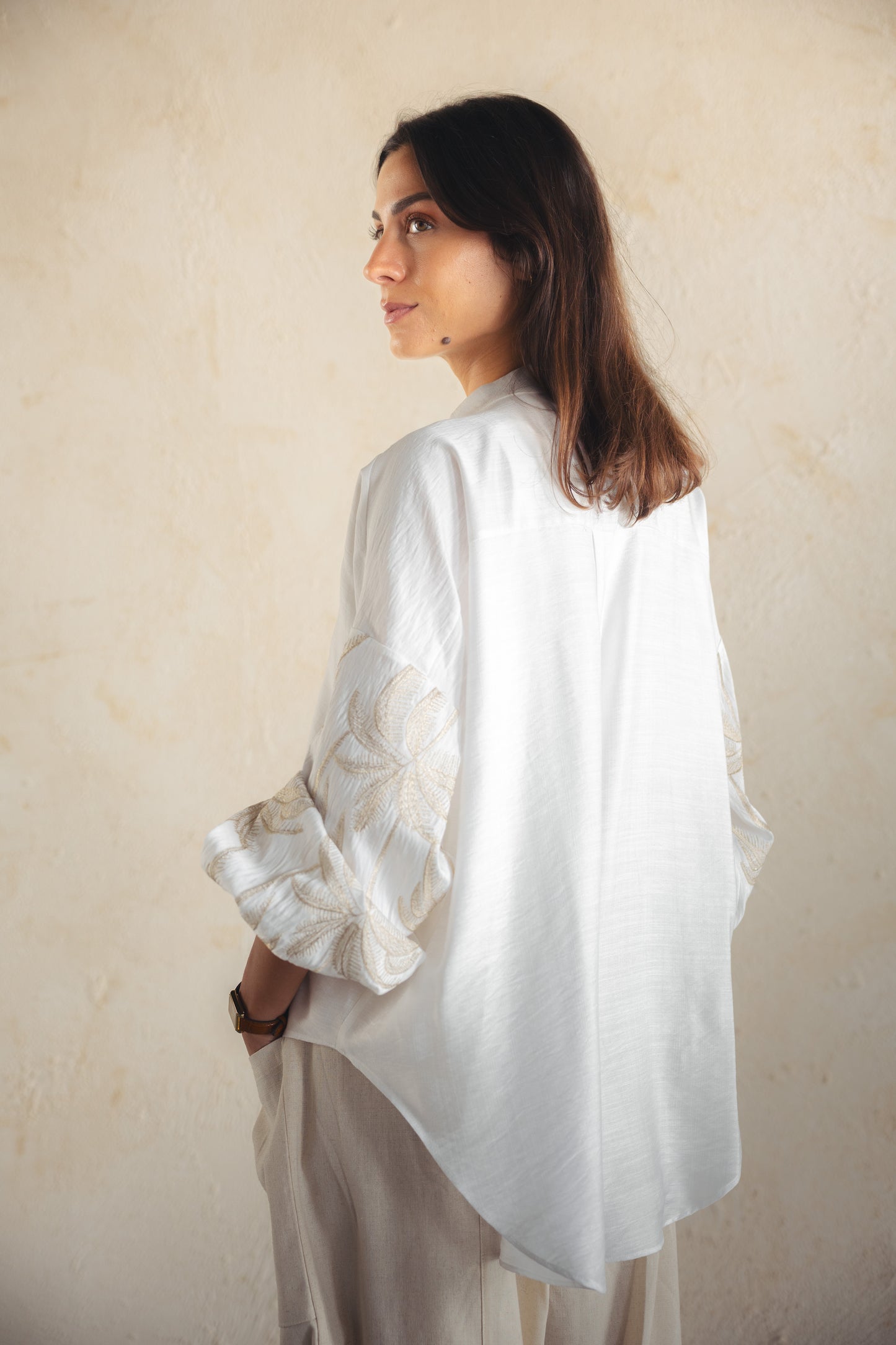 Tree Sleeves Linen Shirt - OFFWHITE