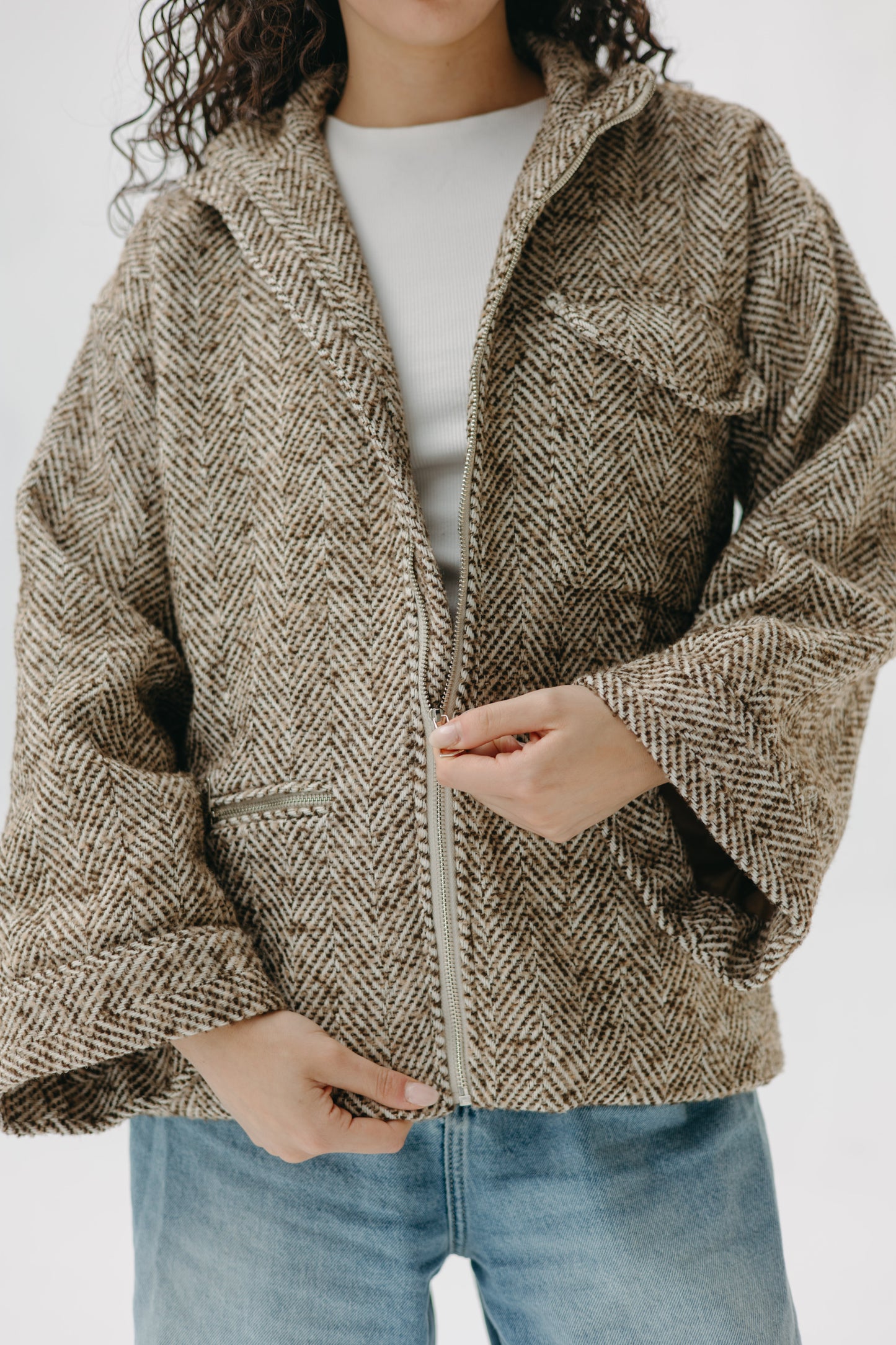 ZIPPER GOOKH JACKET - BROWN