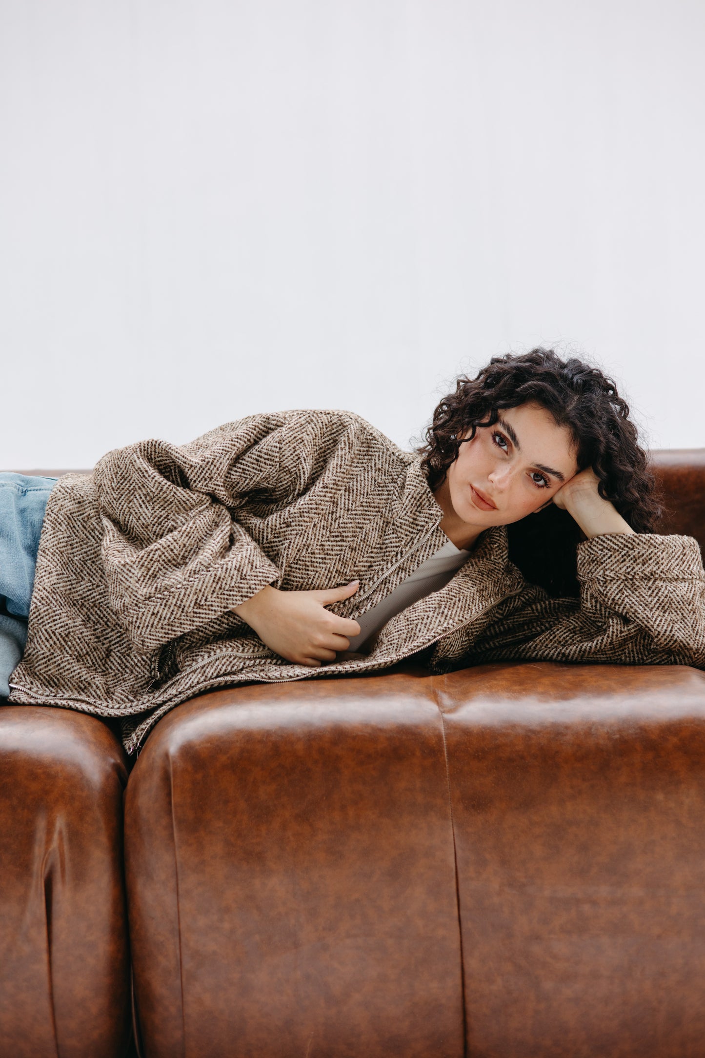 ZIPPER GOOKH JACKET - BROWN