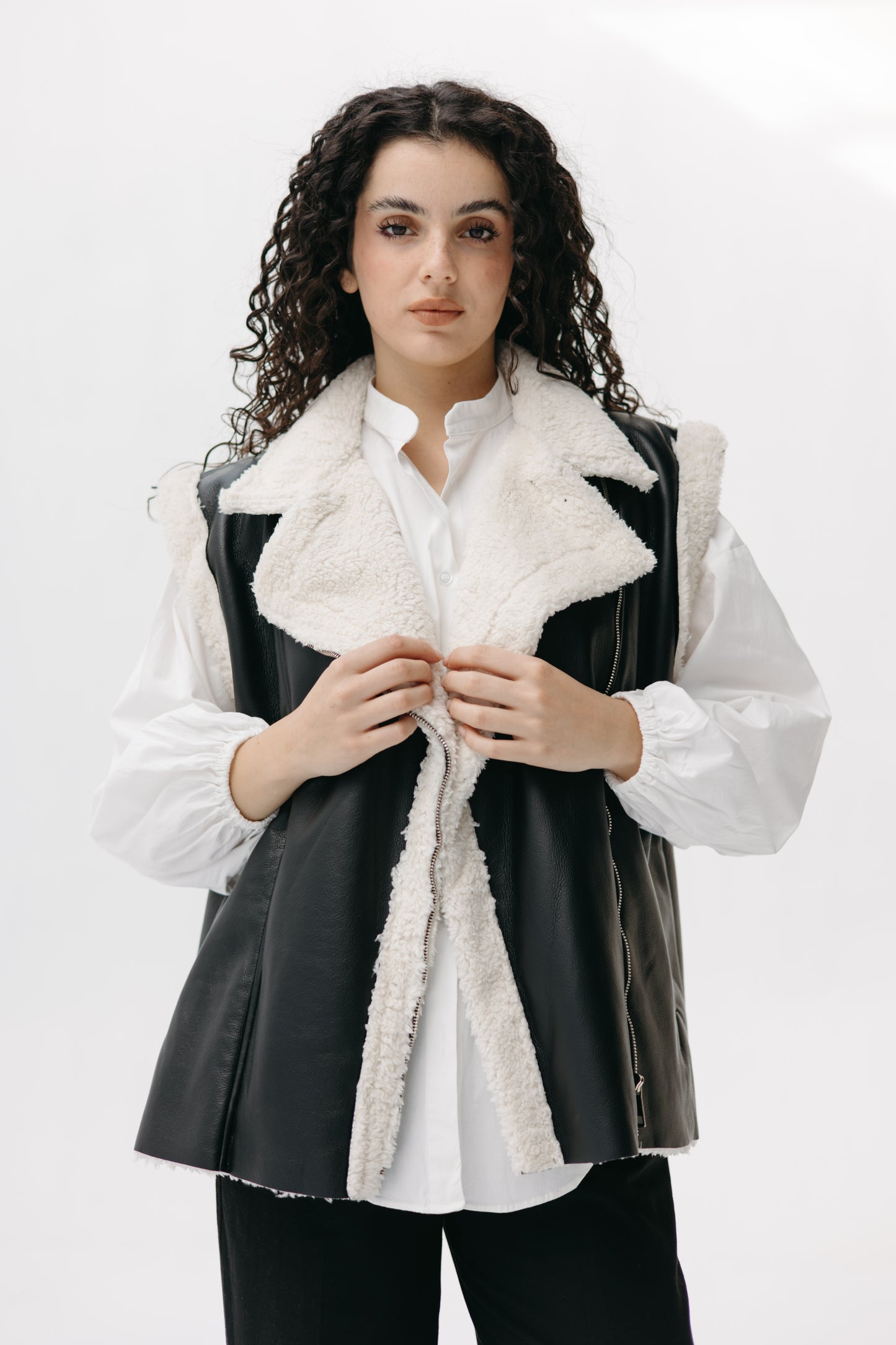 Leather Fur Vest - White X Black
