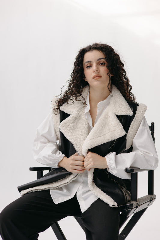 Leather Fur Vest - White X Black