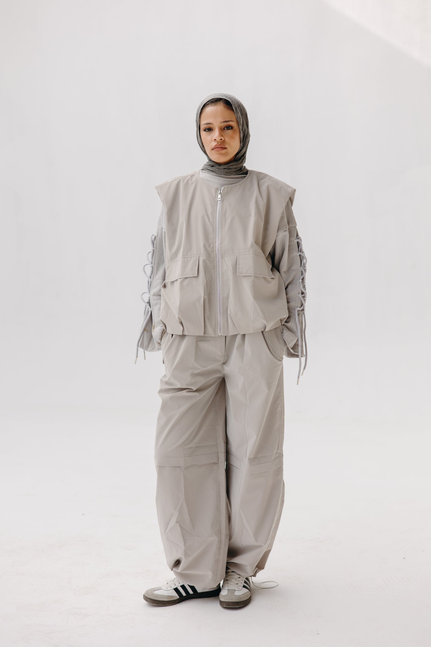 The Parachut Vest - GREY