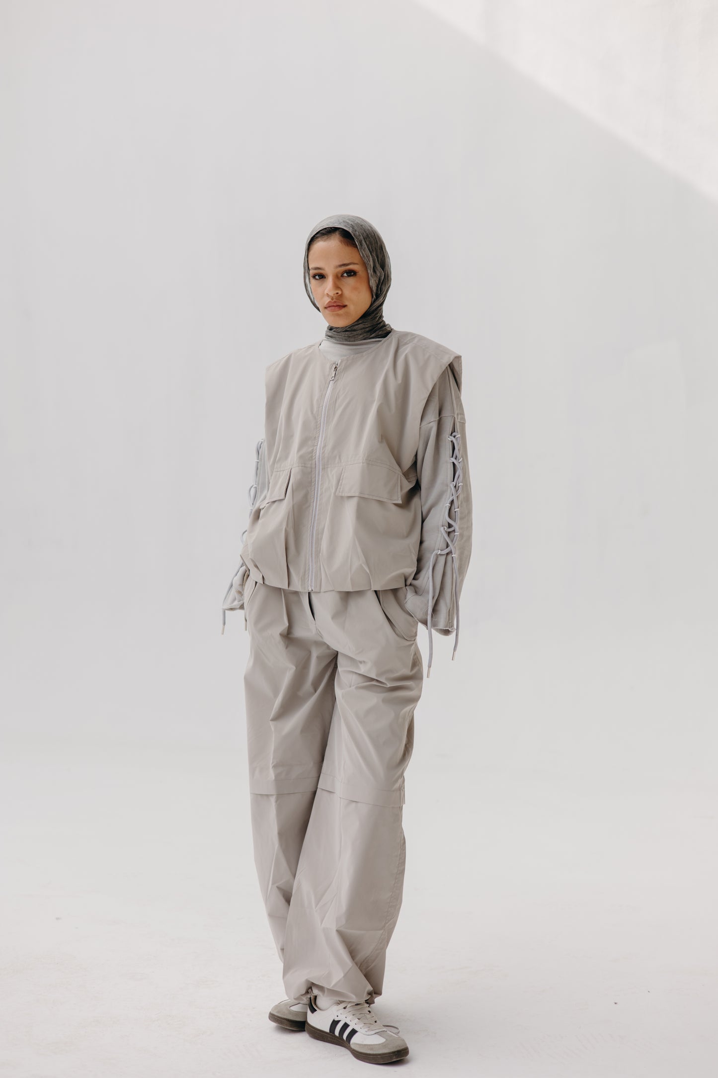 The Parachut Vest - GREY